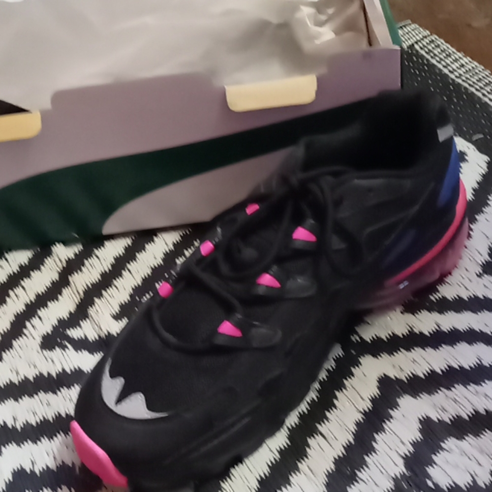Puma Cell Alien Kite